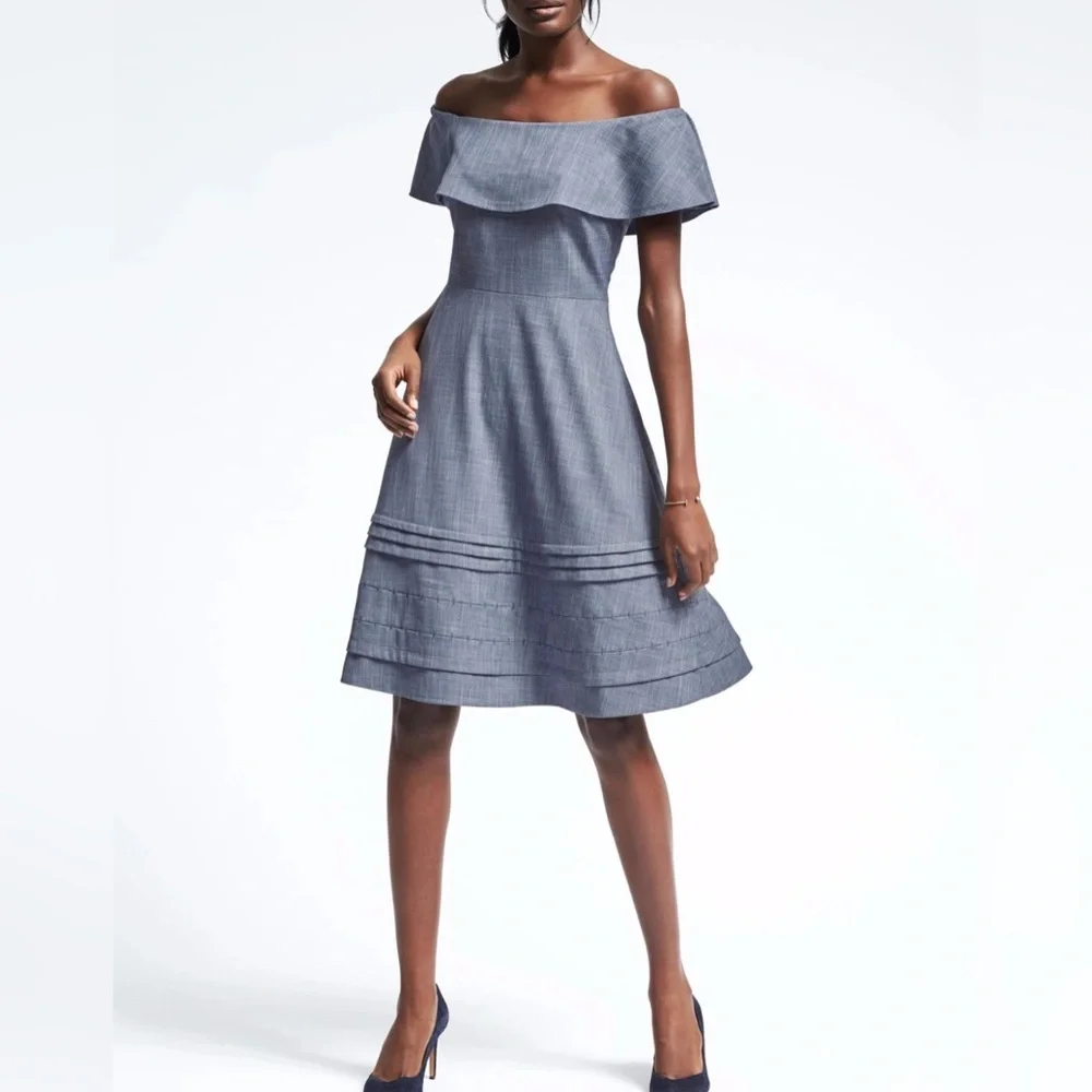 Banana Republic Chambray Off The Shoulder A Line Dress Womens size 12 - Picture 7 of 11
